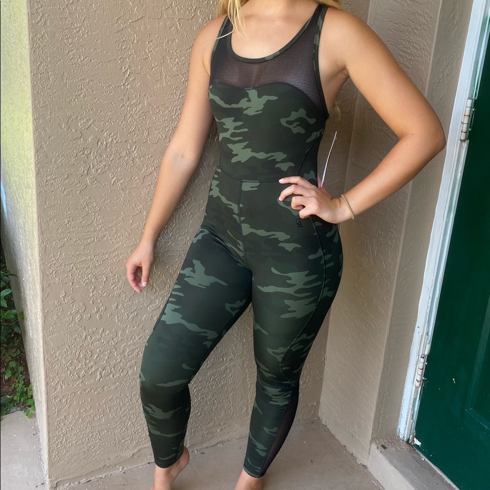 Good American Camo jumpsuit